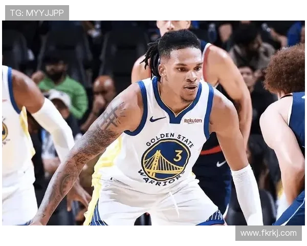 勇士八人上双轻取灰熊波杰闪耀