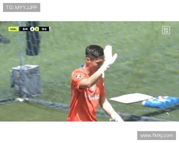 吴世勋意外挡门 长崎航海门开场8秒丢球