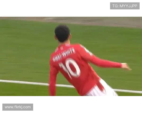 连轰三球吉布斯怀特生涯首戴帽